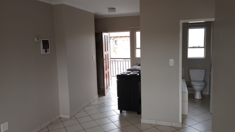 2 Bedroom Property for Sale in Protea Glen Gauteng
