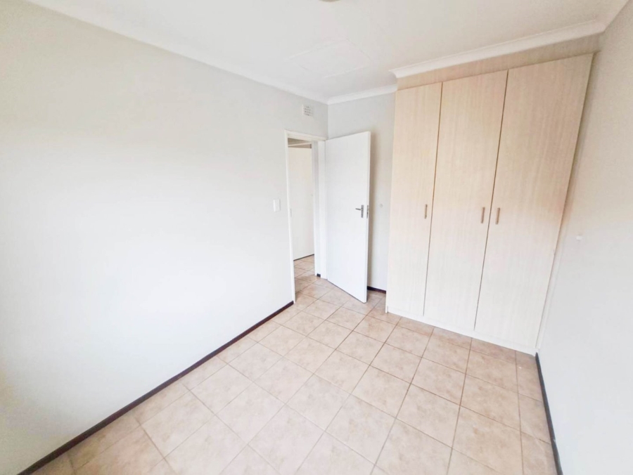 To Let 2 Bedroom Property for Rent in Erand Gardens Gauteng