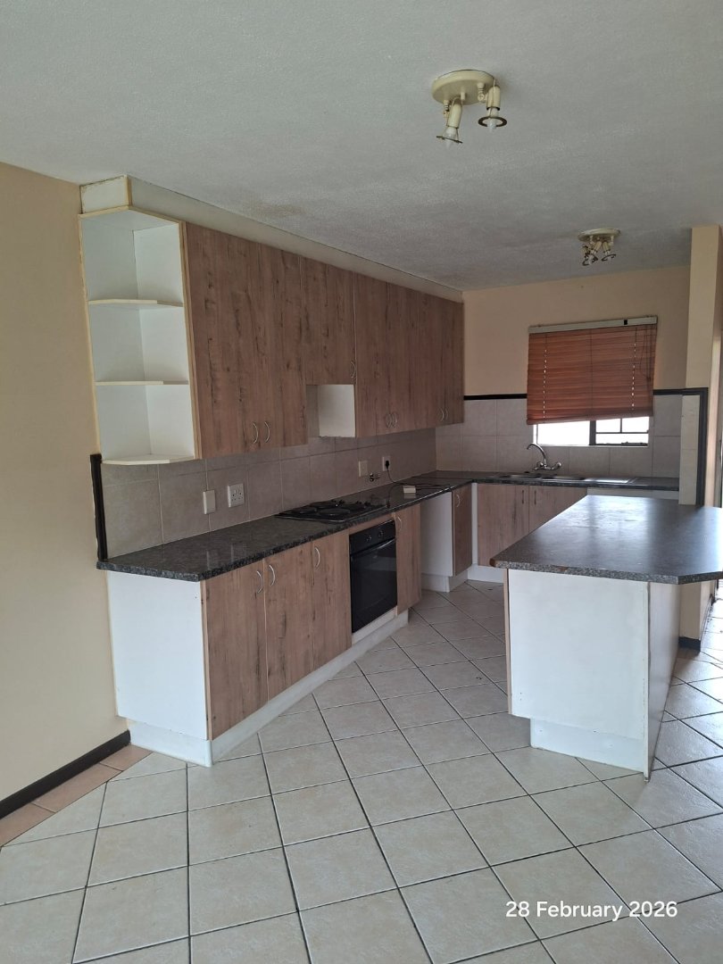 To Let 2 Bedroom Property for Rent in The Orchards Gauteng