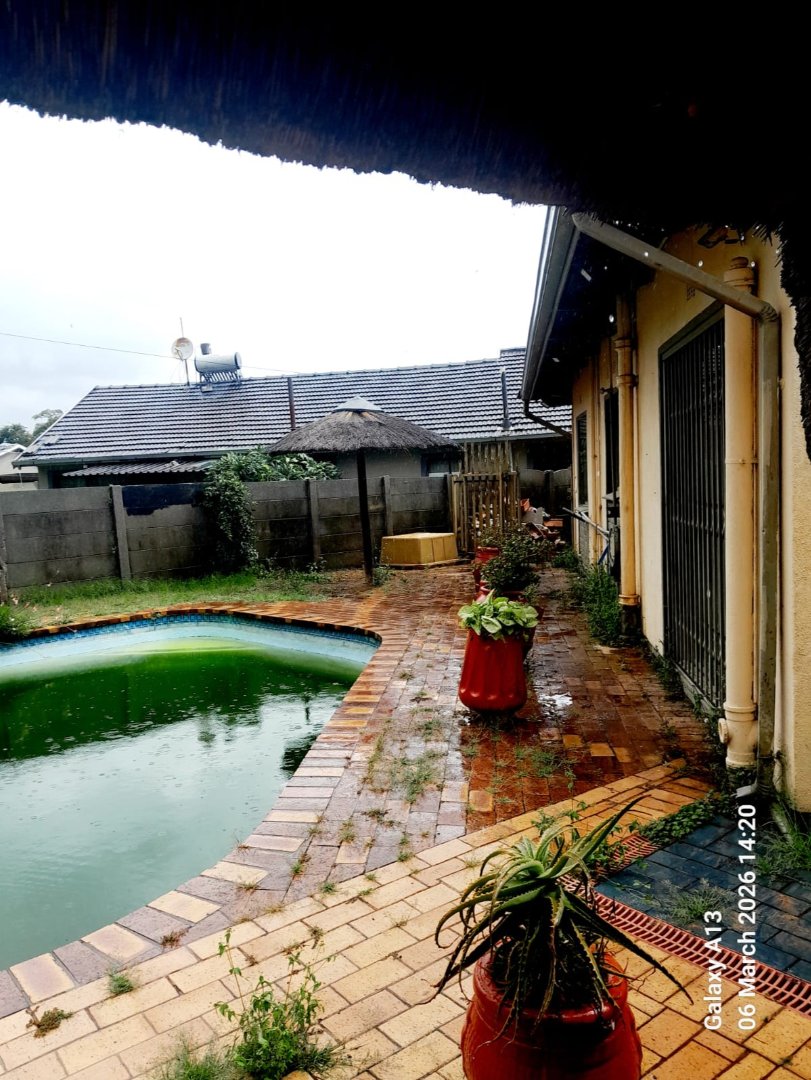 To Let 3 Bedroom Property for Rent in Van Dyk Park Gauteng