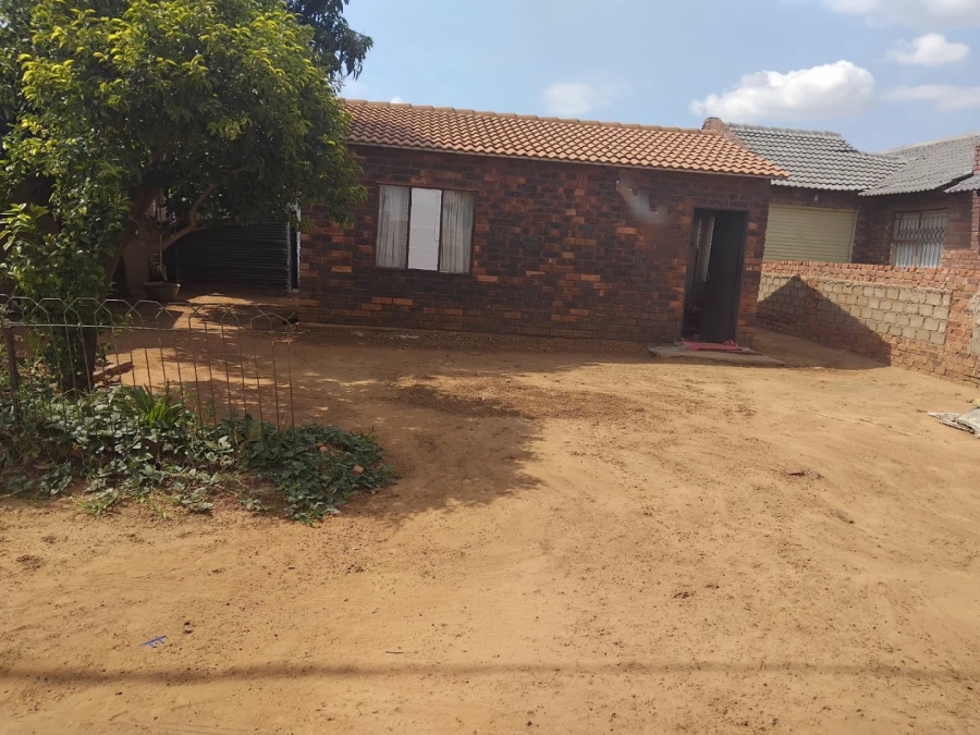 2 Bedroom Property for Sale in Soshanguve South Gauteng