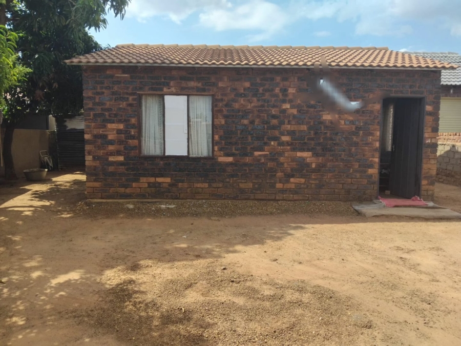 2 Bedroom Property for Sale in Soshanguve South Gauteng