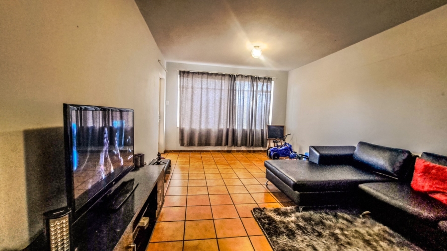 2 Bedroom Property for Sale in Vanderbijlpark CE 1 Gauteng