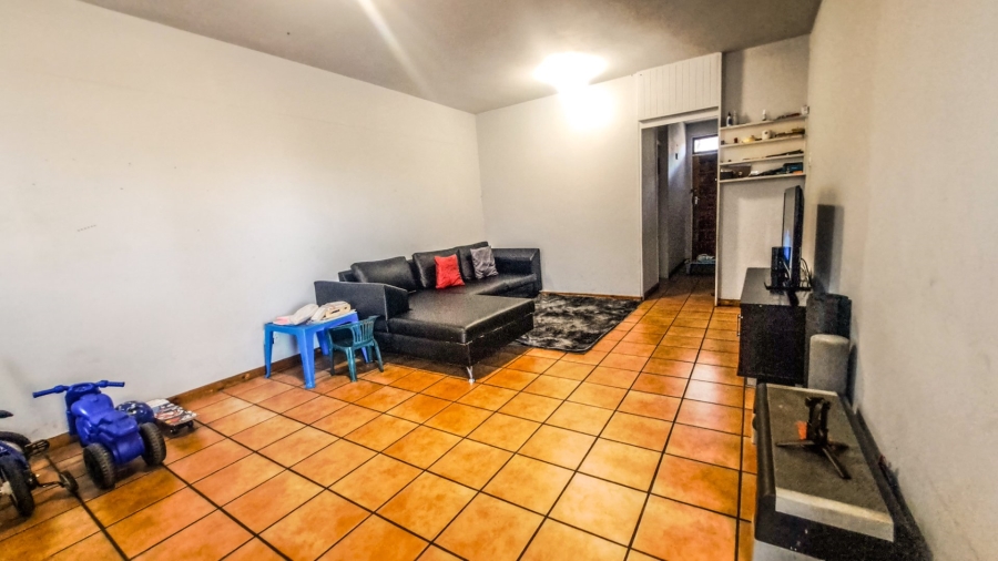 2 Bedroom Property for Sale in Vanderbijlpark CE 1 Gauteng