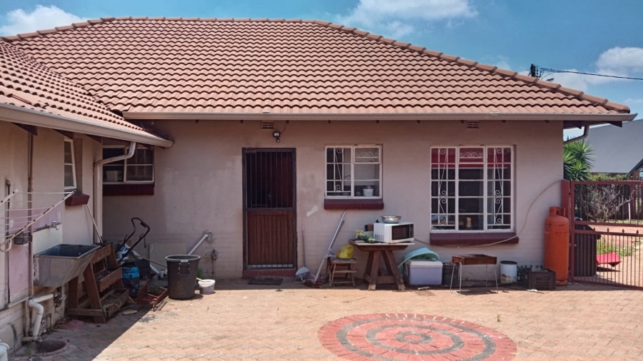 4 Bedroom Property for Sale in Kempton Park Central Gauteng