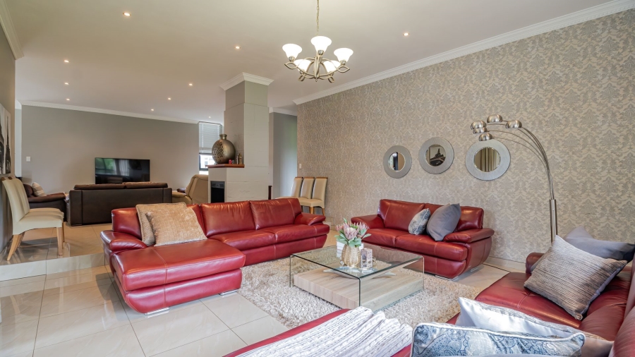 4 Bedroom Property for Sale in Serengeti Lifestyle Estate Gauteng