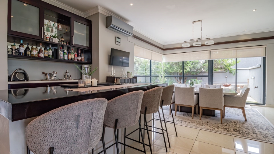 4 Bedroom Property for Sale in Serengeti Lifestyle Estate Gauteng