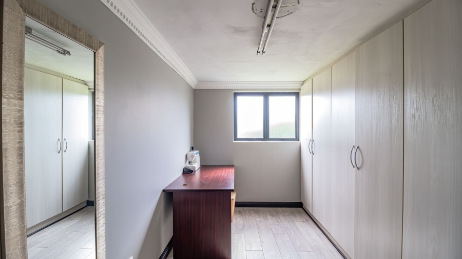 4 Bedroom Property for Sale in Serengeti Lifestyle Estate Gauteng