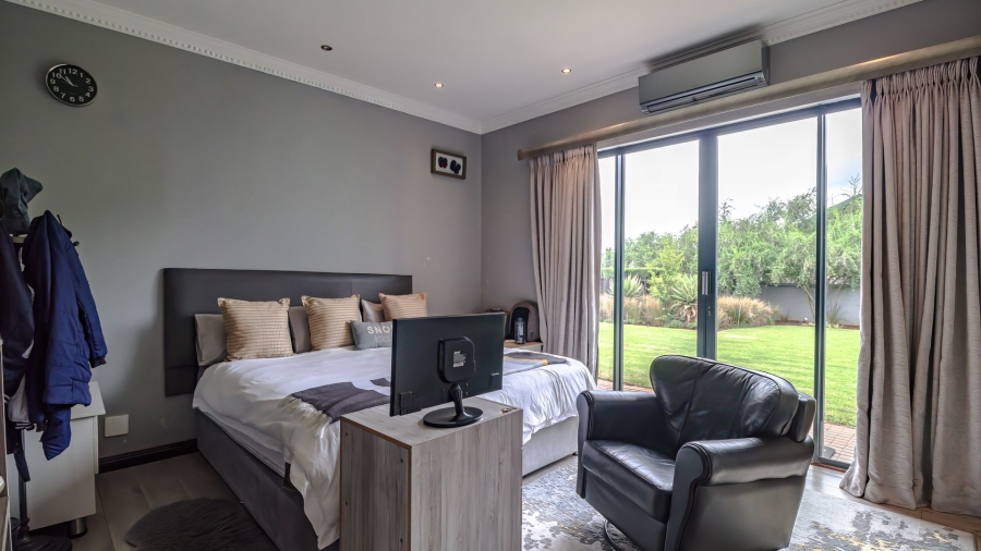 4 Bedroom Property for Sale in Serengeti Lifestyle Estate Gauteng