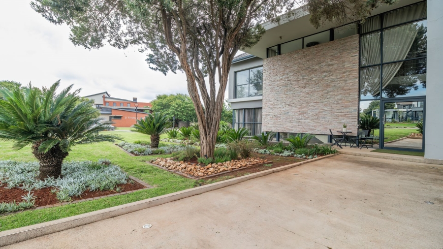 4 Bedroom Property for Sale in Serengeti Lifestyle Estate Gauteng