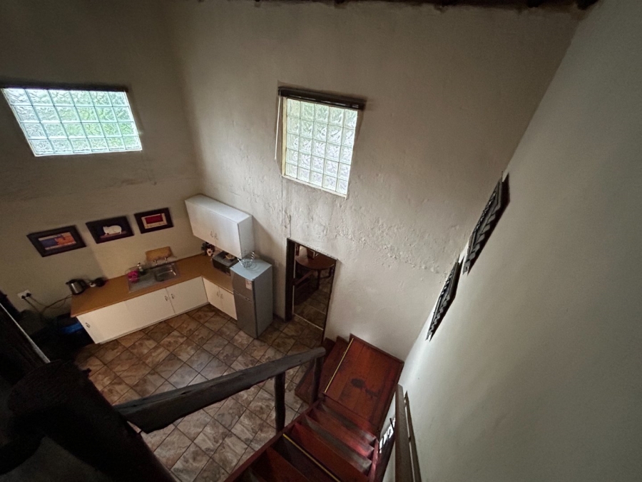 6 Bedroom Property for Sale in Olivedale Gauteng