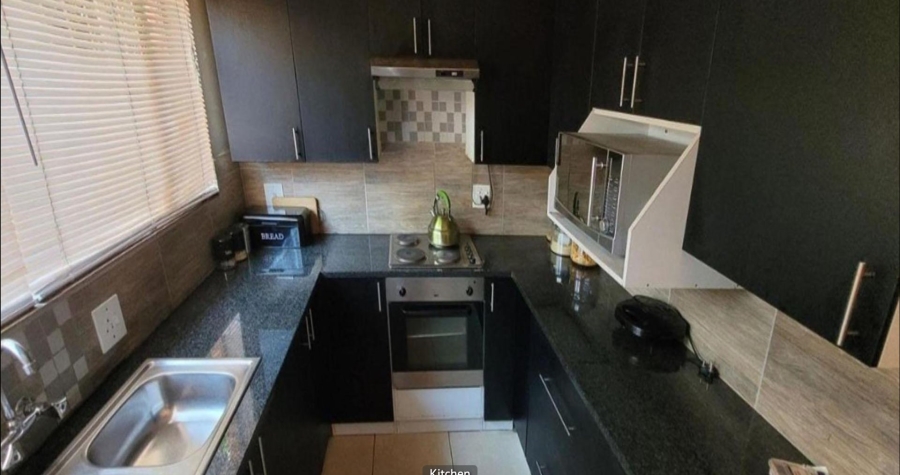 2 Bedroom Property for Sale in Birch Acres Gauteng