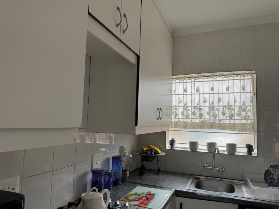 2 Bedroom Property for Sale in Wilgeheuwel Gauteng