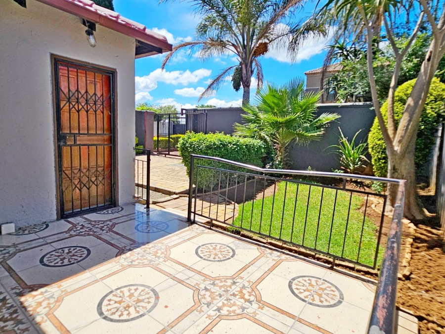 3 Bedroom Property for Sale in Birch Acres Gauteng