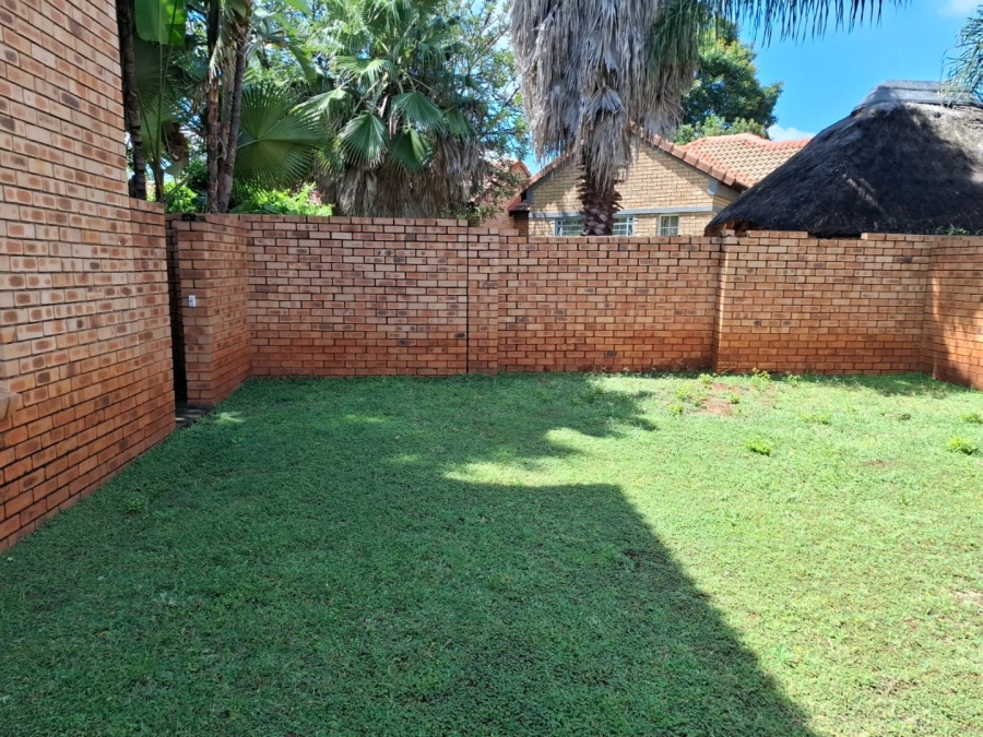 2 Bedroom Property for Sale in Equestria Gauteng
