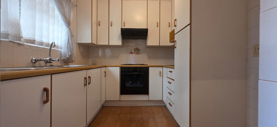 2 Bedroom Property for Sale in Dayanglen Gauteng