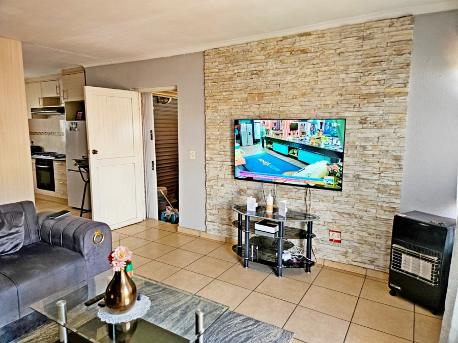 2 Bedroom Property for Sale in Norkem Park Gauteng