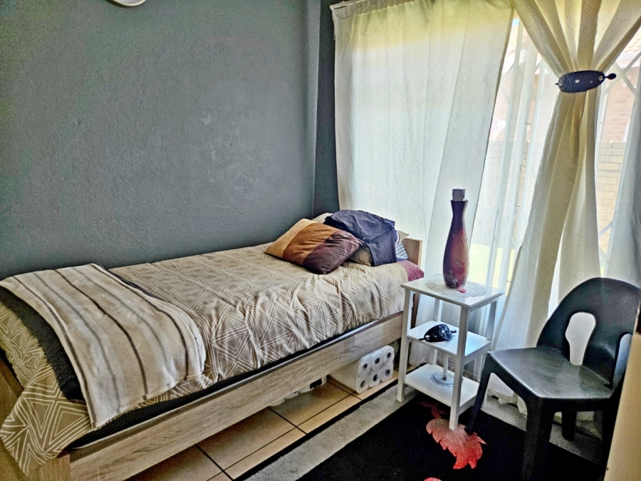 2 Bedroom Property for Sale in Norkem Park Gauteng