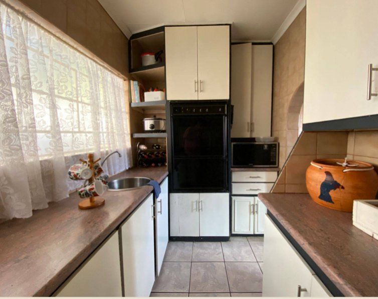 3 Bedroom Property for Sale in Horison Gauteng