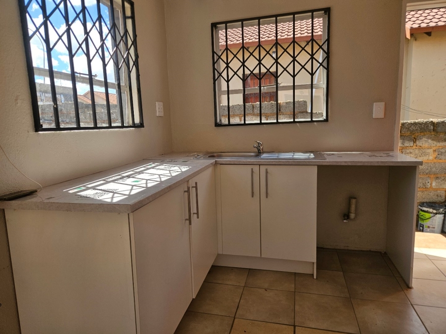 3 Bedroom Property for Sale in Delmore Park Gauteng