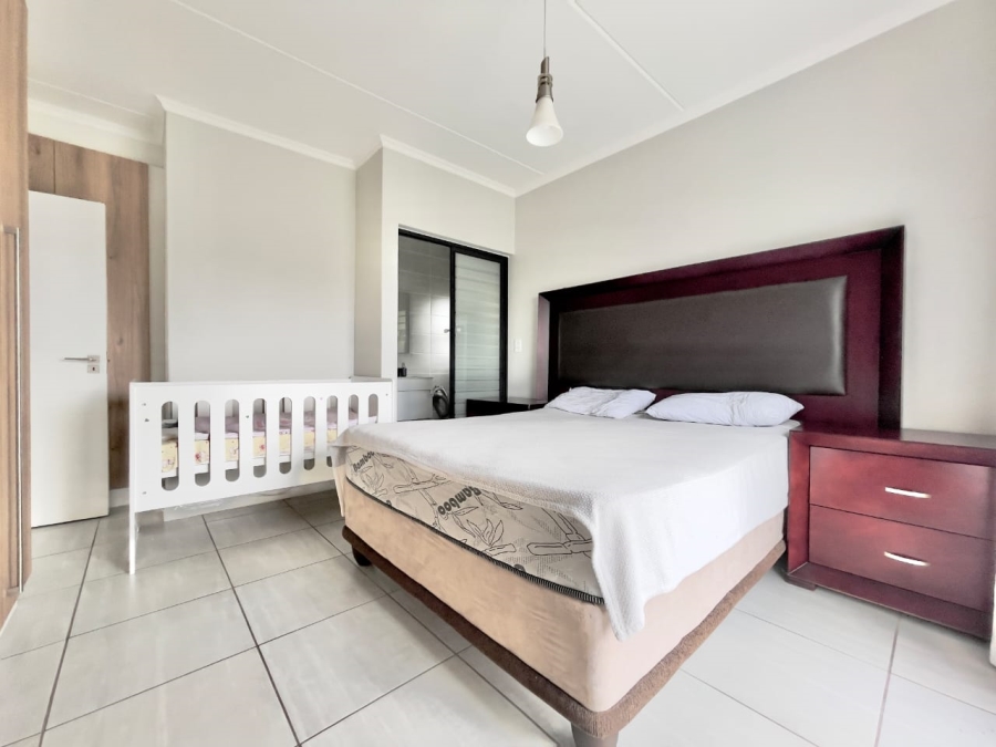 To Let 3 Bedroom Property for Rent in Waterfall Gauteng