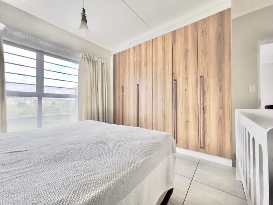 To Let 3 Bedroom Property for Rent in Waterfall Gauteng