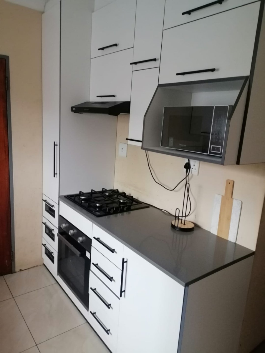 To Let 2 Bedroom Property for Rent in Riverside View Gauteng