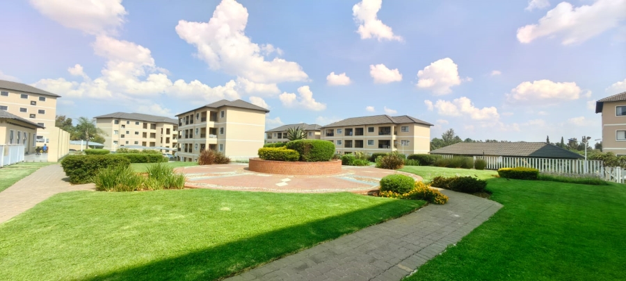 1 Bedroom Property for Sale in Lilianton Gauteng