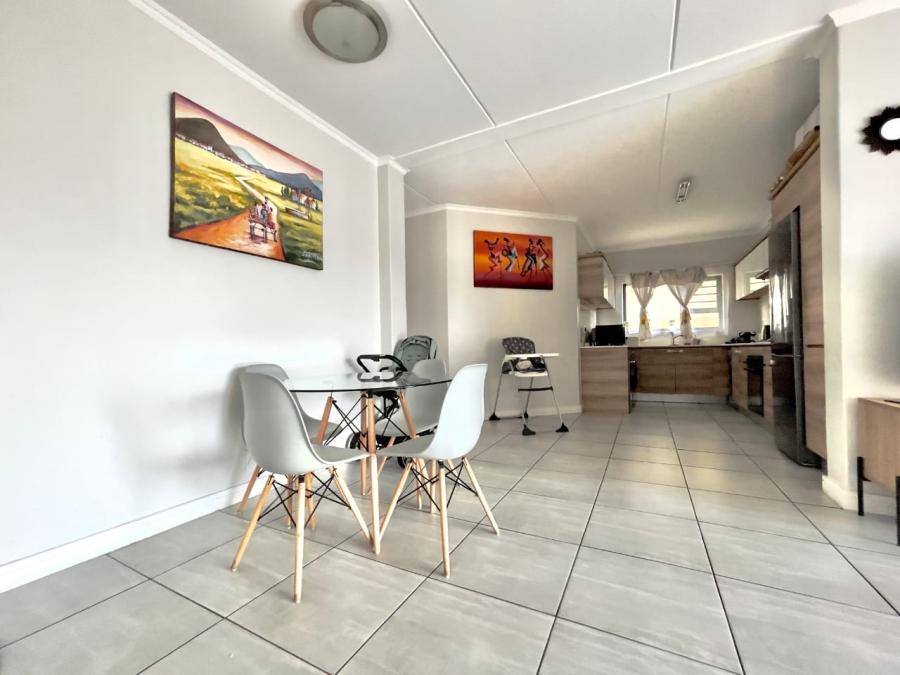 To Let 3 Bedroom Property for Rent in Waterfall Gauteng