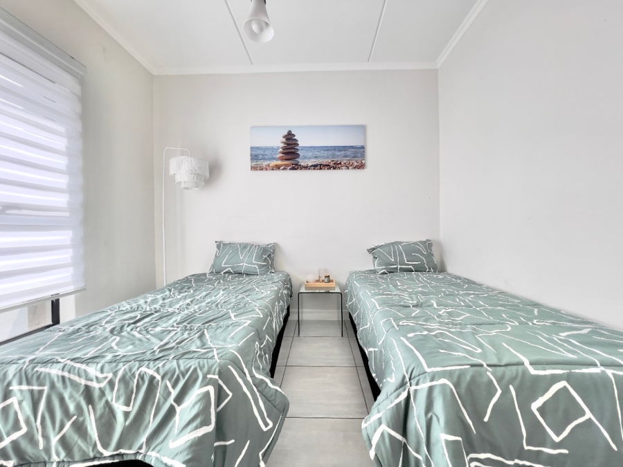 To Let 3 Bedroom Property for Rent in Waterfall Gauteng