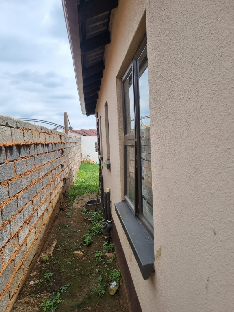 2 Bedroom Property for Sale in Windmill Park Gauteng