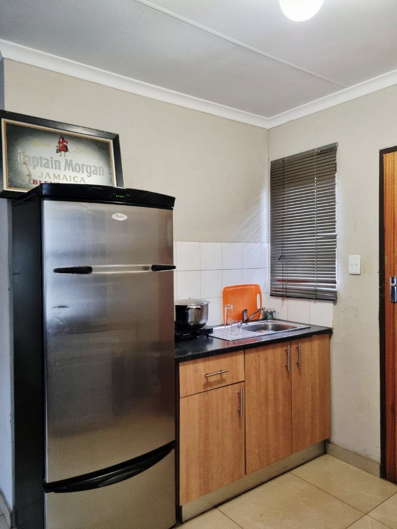2 Bedroom Property for Sale in Windmill Park Gauteng