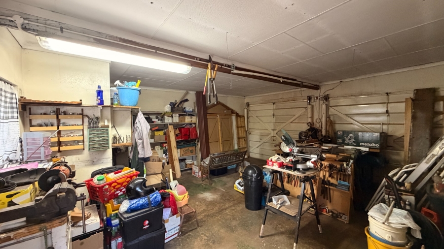 3 Bedroom Property for Sale in Pretoriusrus Gauteng