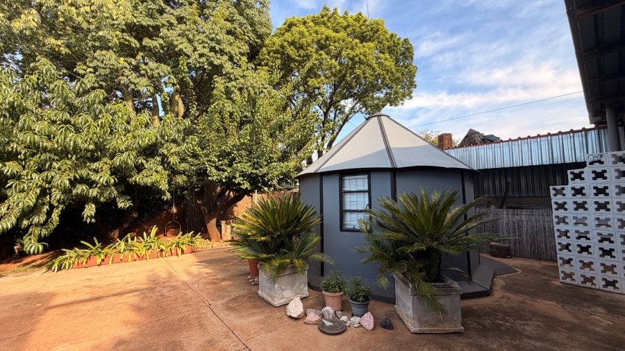 3 Bedroom Property for Sale in Pretoriusrus Gauteng