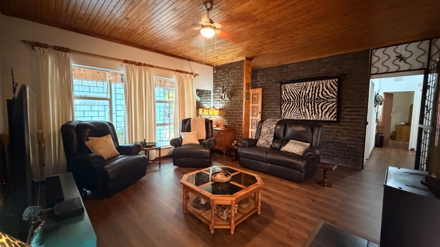 3 Bedroom Property for Sale in Pretoriusrus Gauteng