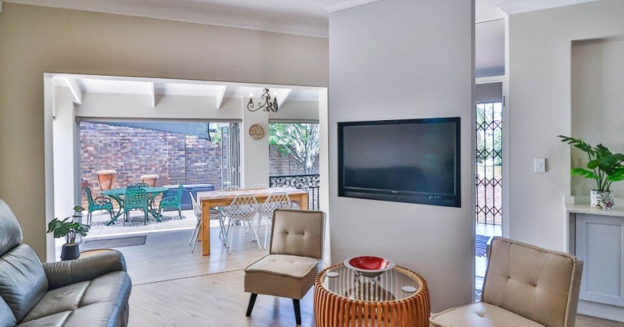 5 Bedroom Property for Sale in Bassonia Gauteng