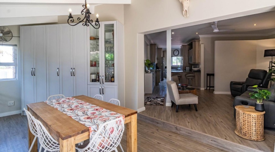 5 Bedroom Property for Sale in Bassonia Gauteng