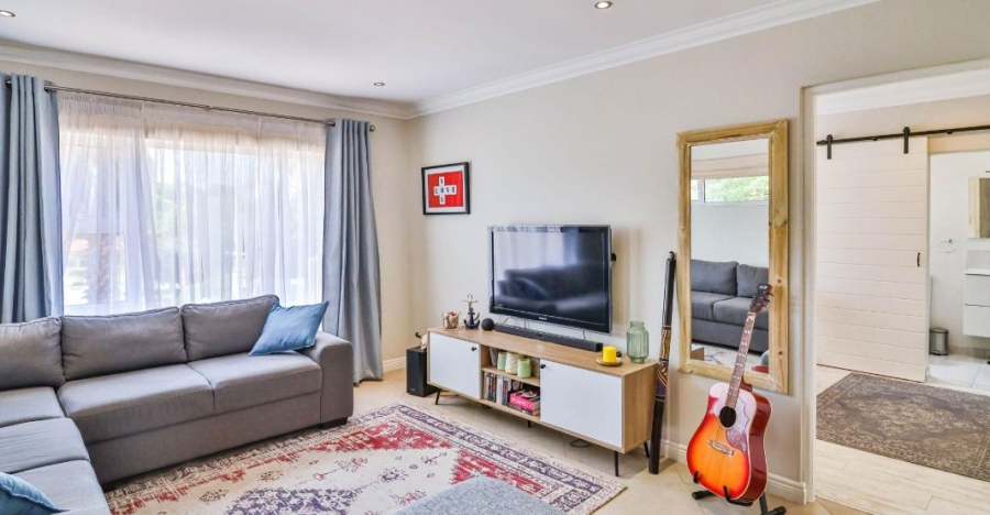 5 Bedroom Property for Sale in Bassonia Gauteng