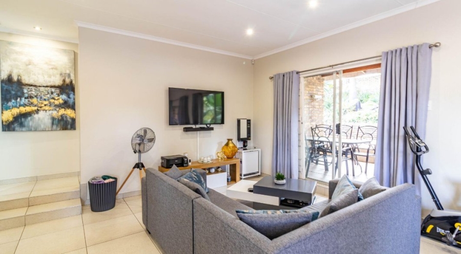 5 Bedroom Property for Sale in Bassonia Gauteng