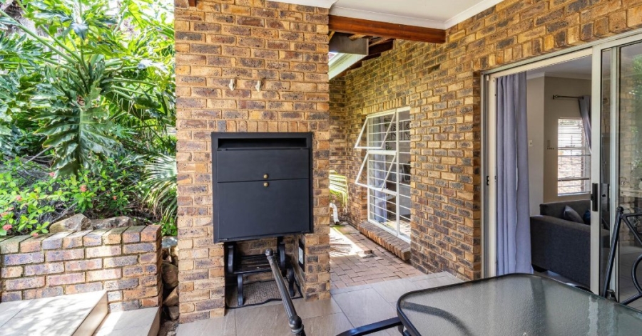 5 Bedroom Property for Sale in Bassonia Gauteng