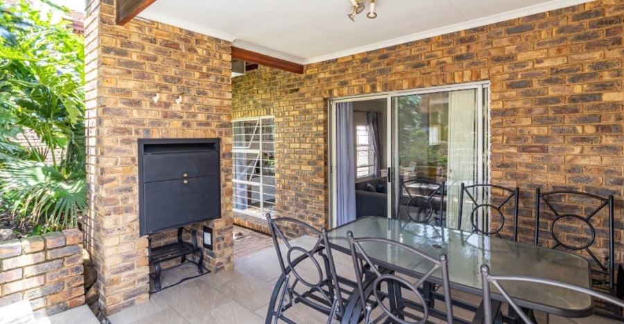 5 Bedroom Property for Sale in Bassonia Gauteng