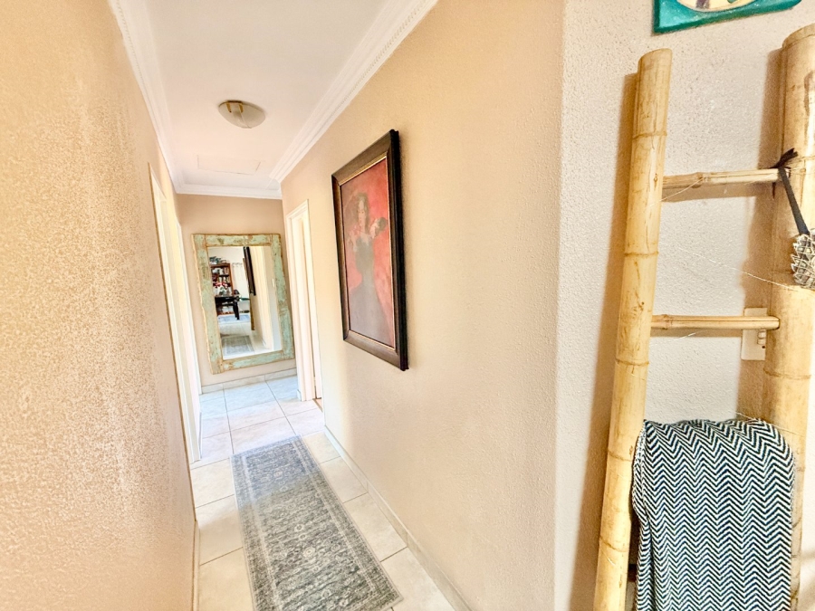 3 Bedroom Property for Sale in New Redruth Gauteng