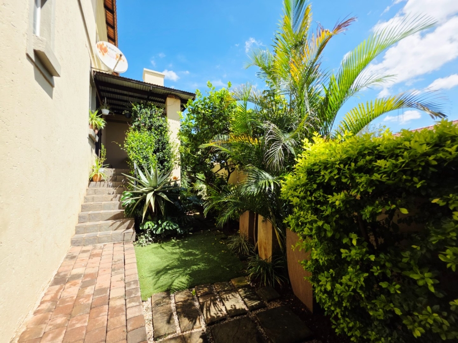 3 Bedroom Property for Sale in La Montagne Gauteng