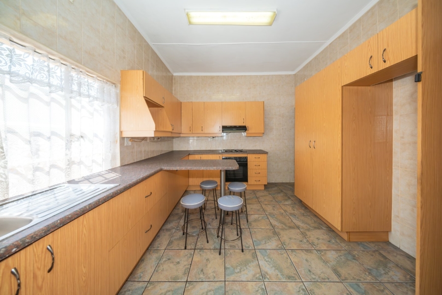 3 Bedroom Property for Sale in Symhurst Gauteng