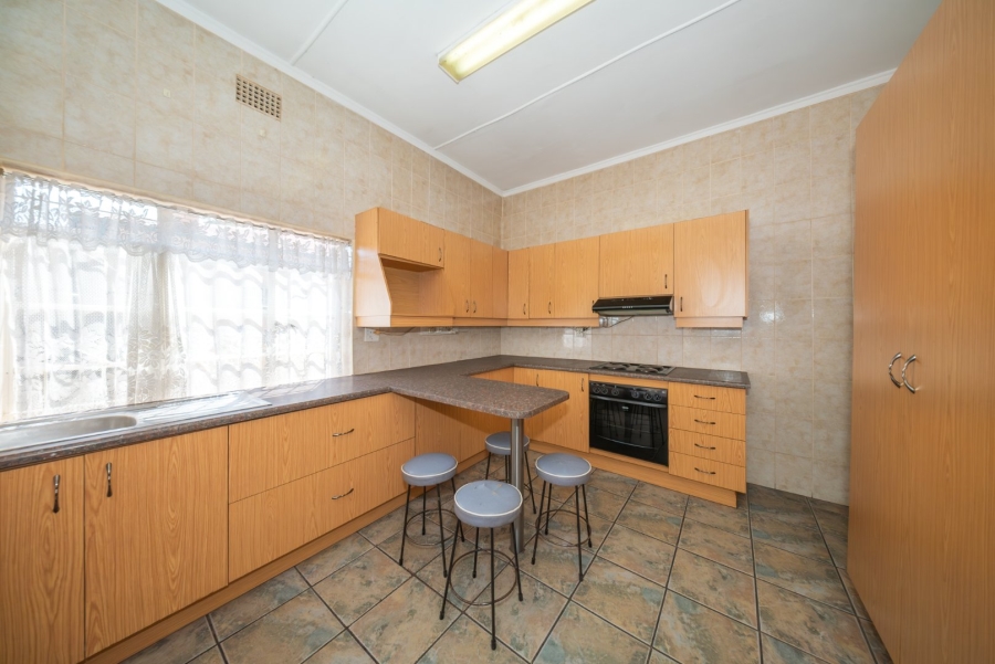 3 Bedroom Property for Sale in Symhurst Gauteng