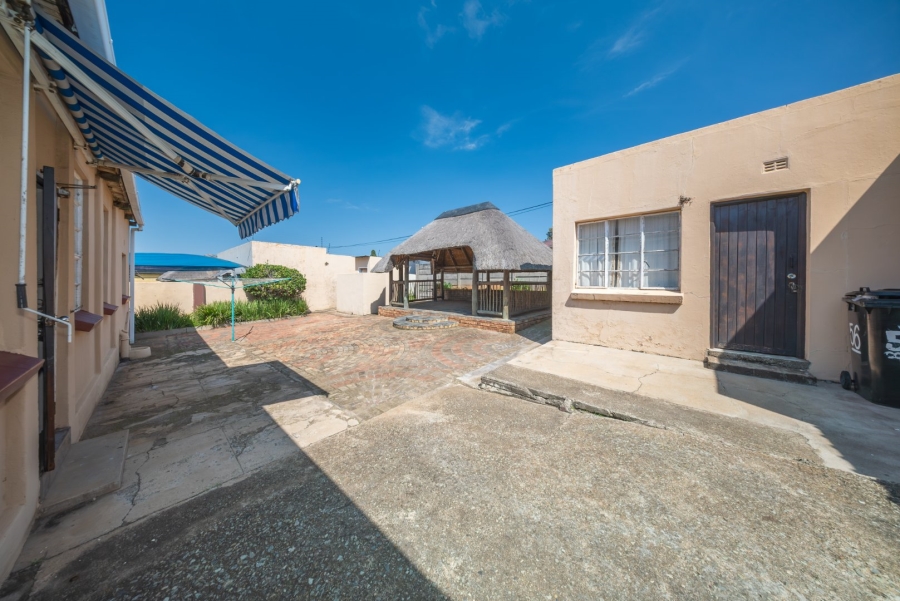 3 Bedroom Property for Sale in Symhurst Gauteng
