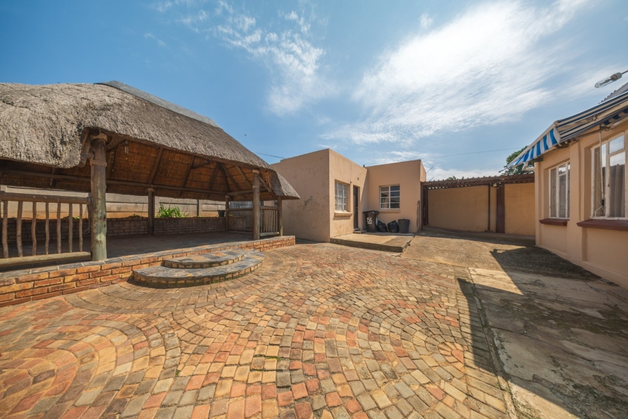 3 Bedroom Property for Sale in Symhurst Gauteng