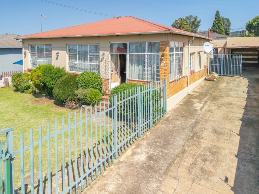 3 Bedroom Property for Sale in Symhurst Gauteng