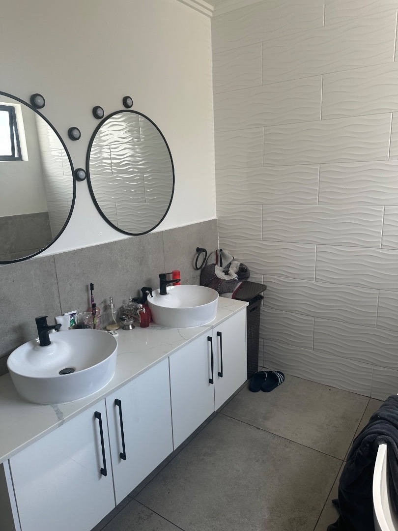 To Let 2 Bedroom Property for Rent in Rivonia Gauteng