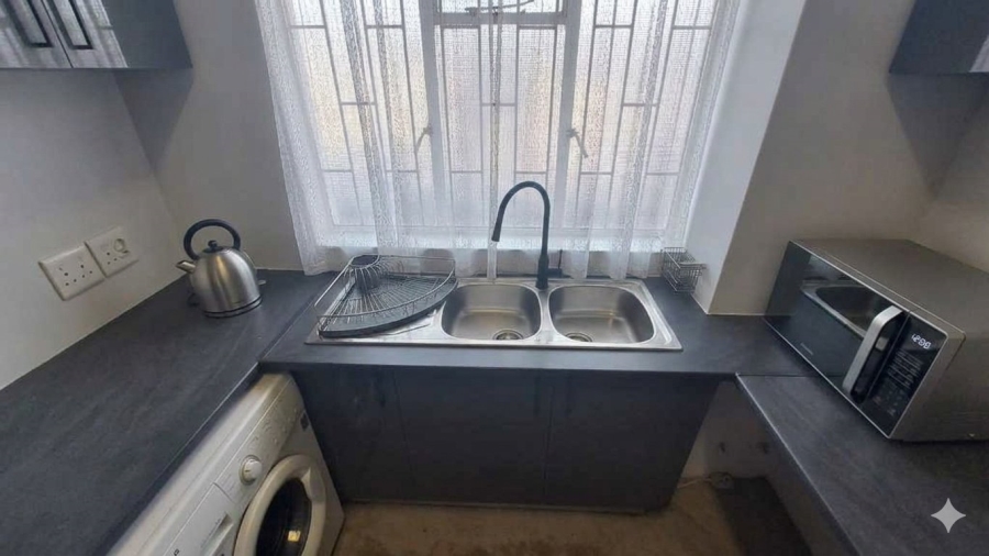 1 Bedroom Property for Sale in Killarney Gauteng